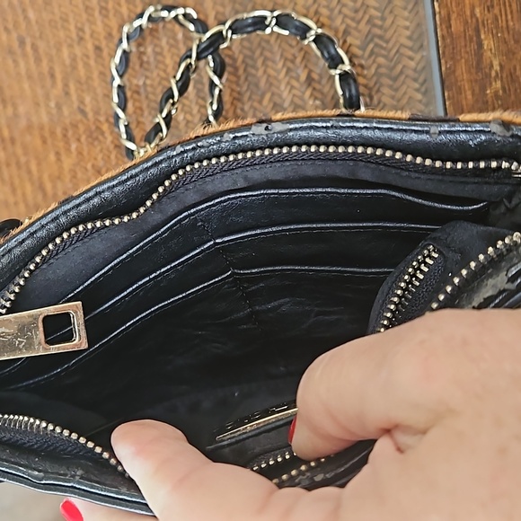 Cache' wristlet/purse - Picture 8 of 8